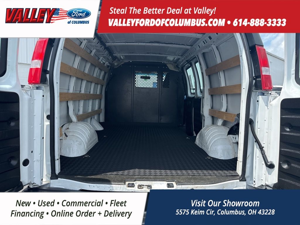 2023 Chevrolet Express 2500 Work Van photo 17