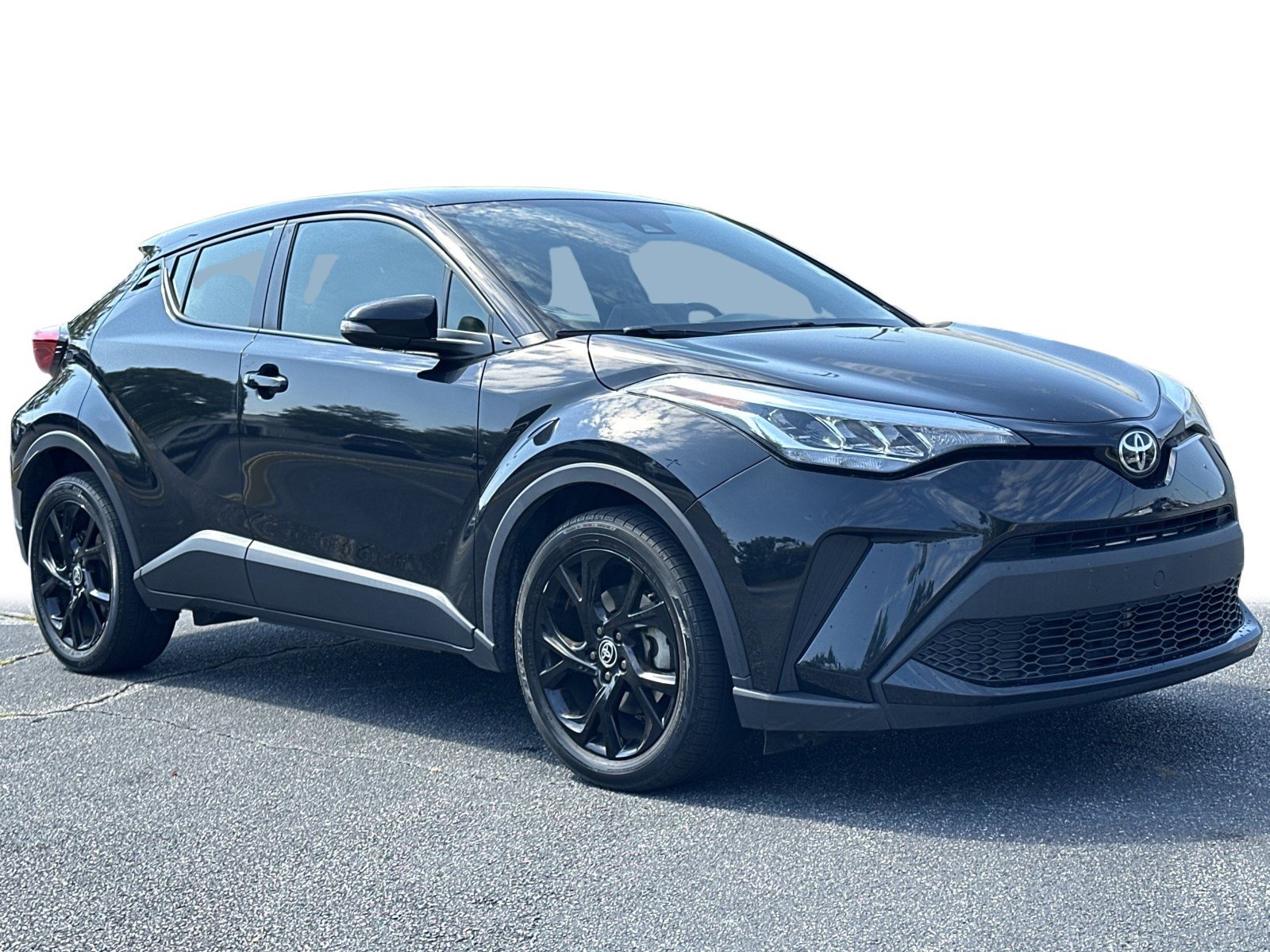 2022 Toyota C-HR Nightshade Edition photo 9