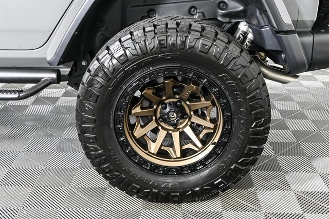 2023 Jeep Wrangler Rubicon 392 W photo 3