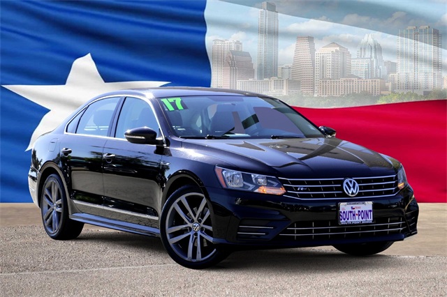 2017 Volkswagen Passat R-Line