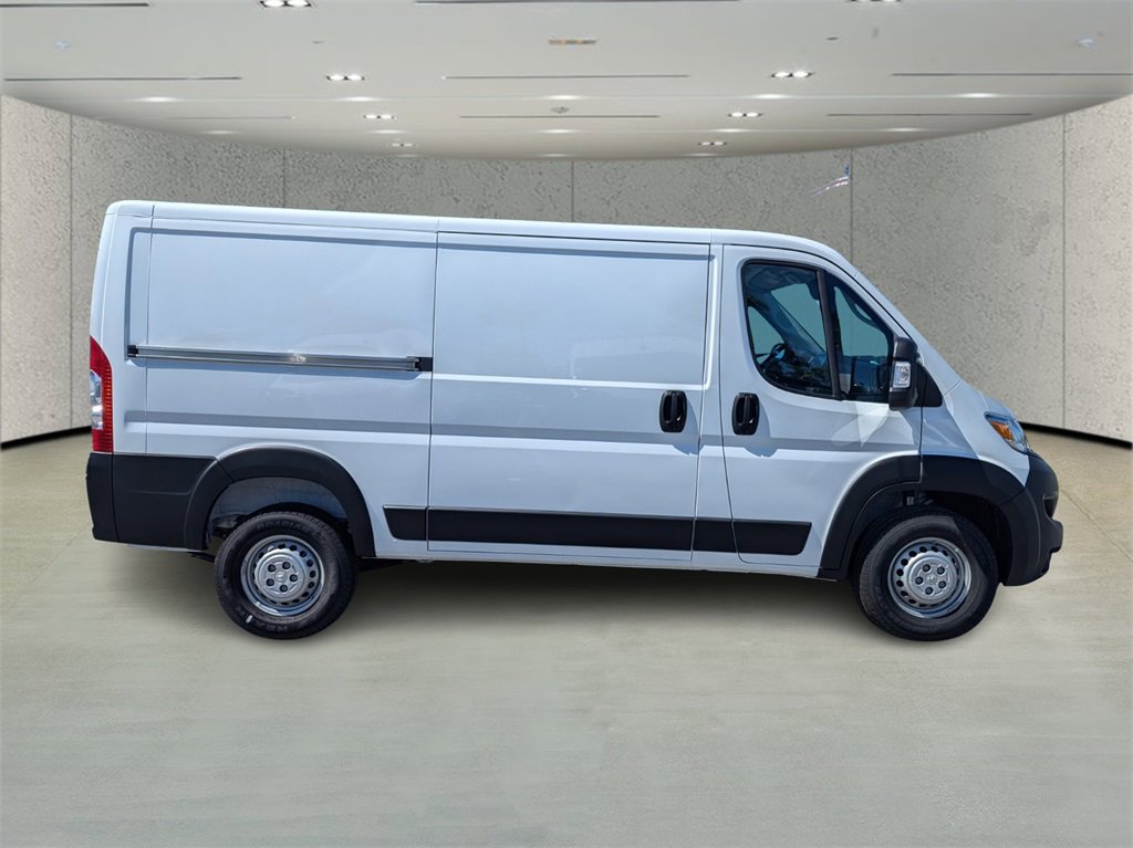 2025 Ram ProMaster 1500 photo 3