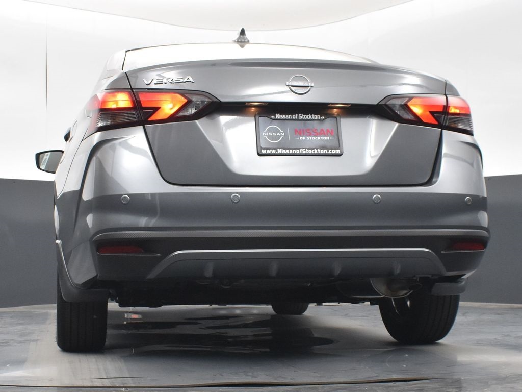 2025 Nissan Versa 1.6 SV photo 39