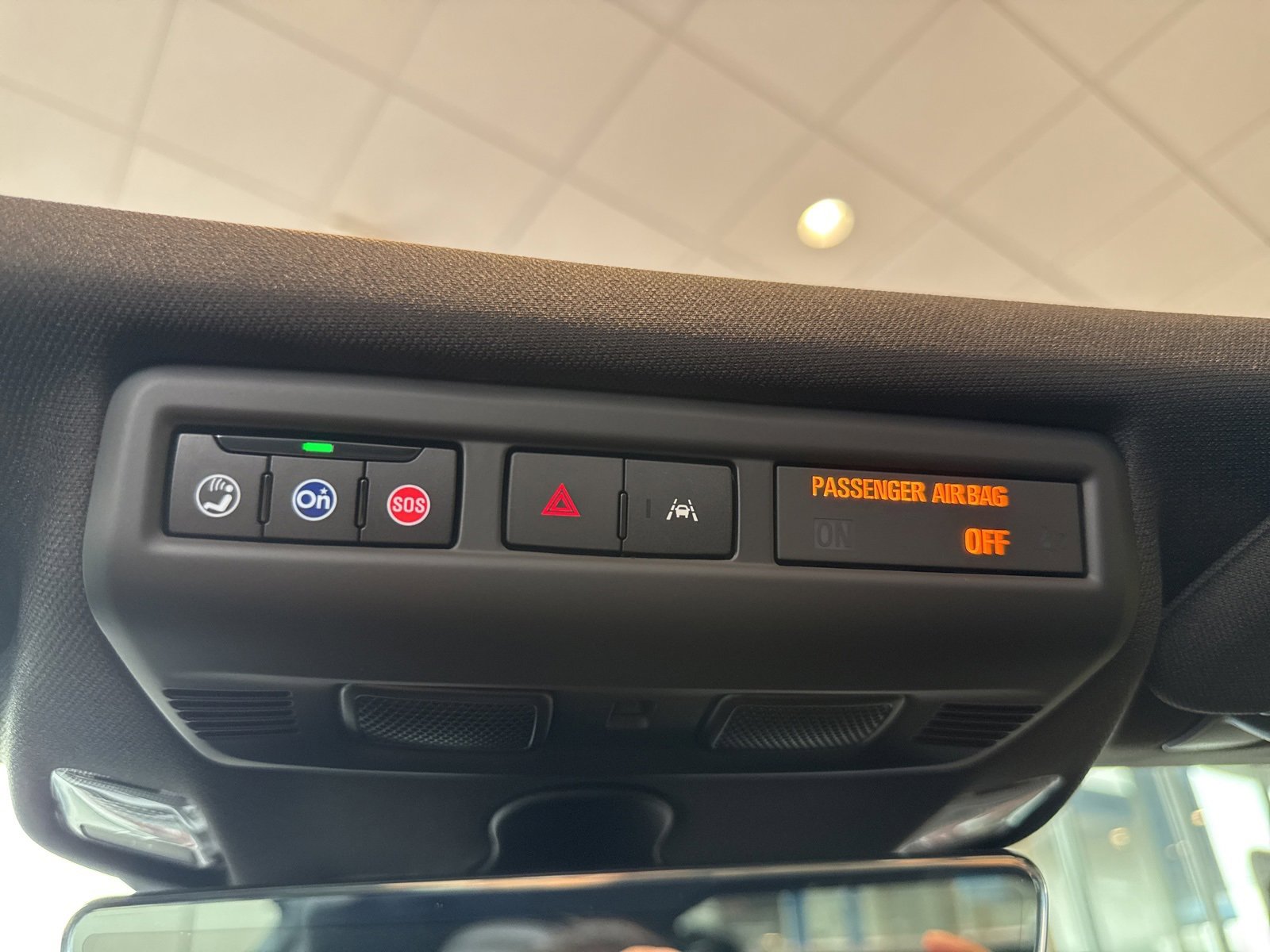 2025 Chevrolet Corvette 2LT photo 28