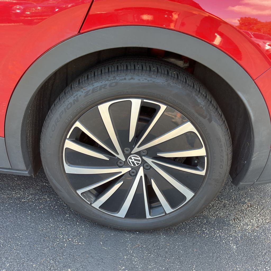 2024 Volkswagen ID.4 S photo 9