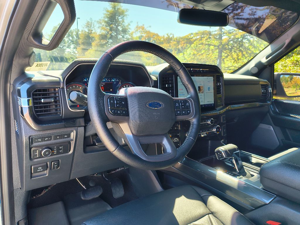 2022 Ford F-150 XLT photo 21