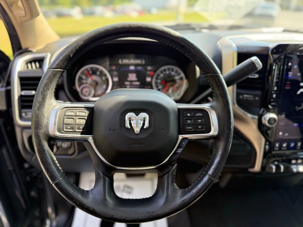 2019 Ram 3500 Laramie photo 5