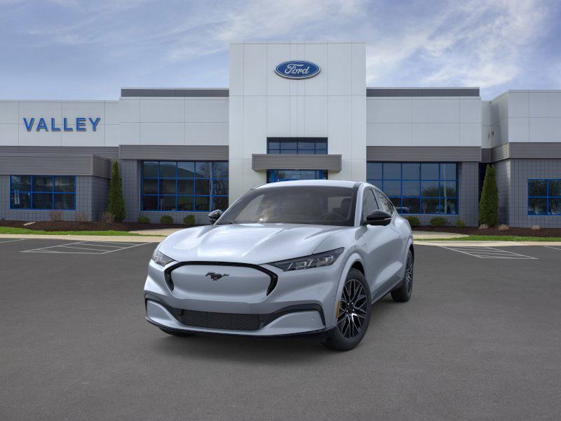 2025 Ford Mustang Mach-E Premium photo 2