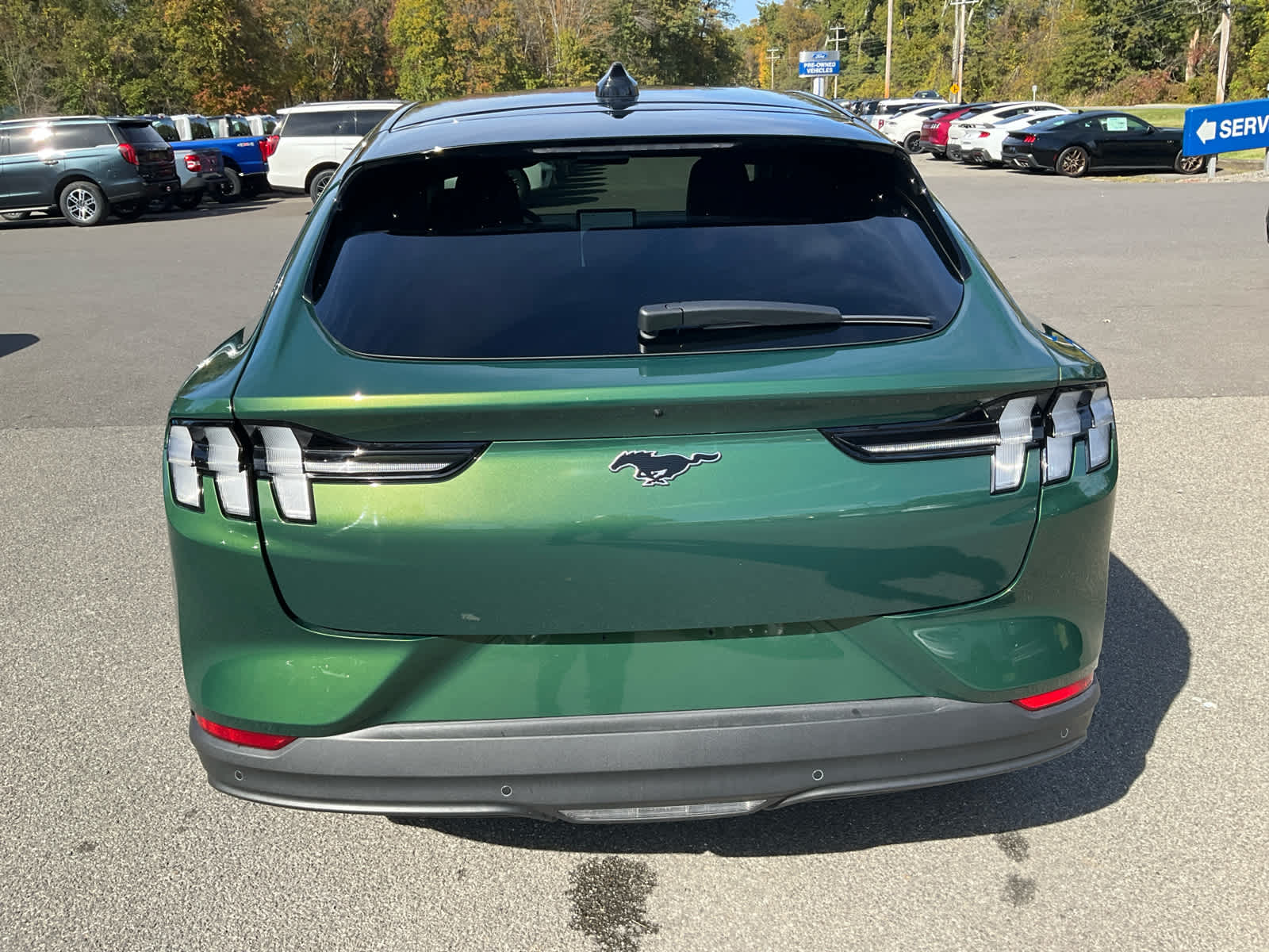 2025 Ford Mustang Mach-E Select photo 4