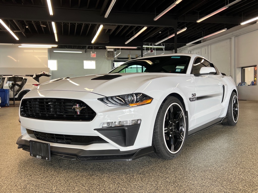 2019 Ford Mustang GT Premium photo 3