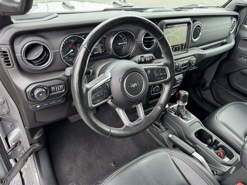 2022 Jeep Wrangler Unlimited Sahara 4xe photo 2