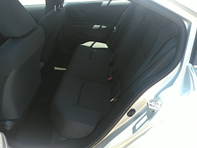 2025 Toyota Corolla LE photo 11