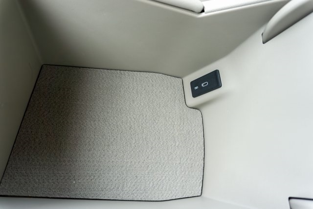 2024 Volkswagen Atlas SE Technology photo 36