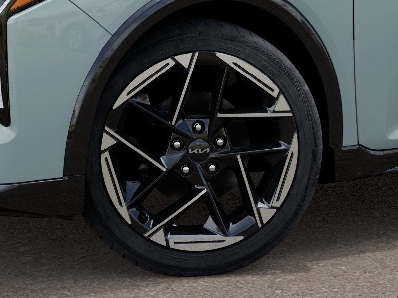 2025 Kia K4 GT-Line photo 8