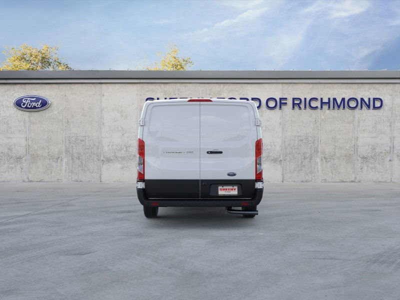 2025 Ford Transit photo 5
