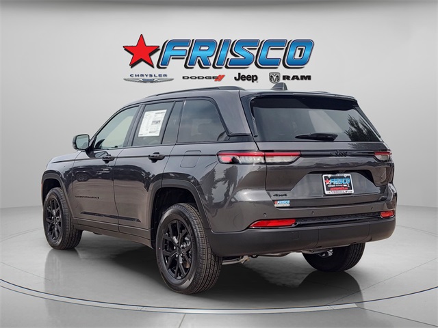2025 Jeep Grand Cherokee Altitude X photo 3