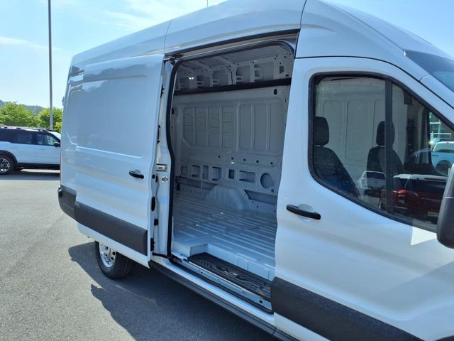 2025 Ford Transit Cargo Van photo 14