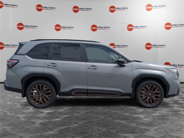 2025 Subaru Forester Sport photo 3