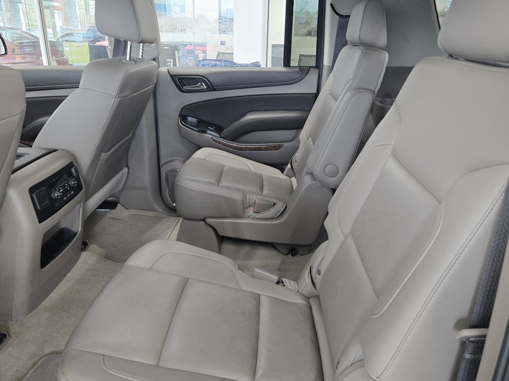 2017 Chevrolet Suburban Premier photo 19