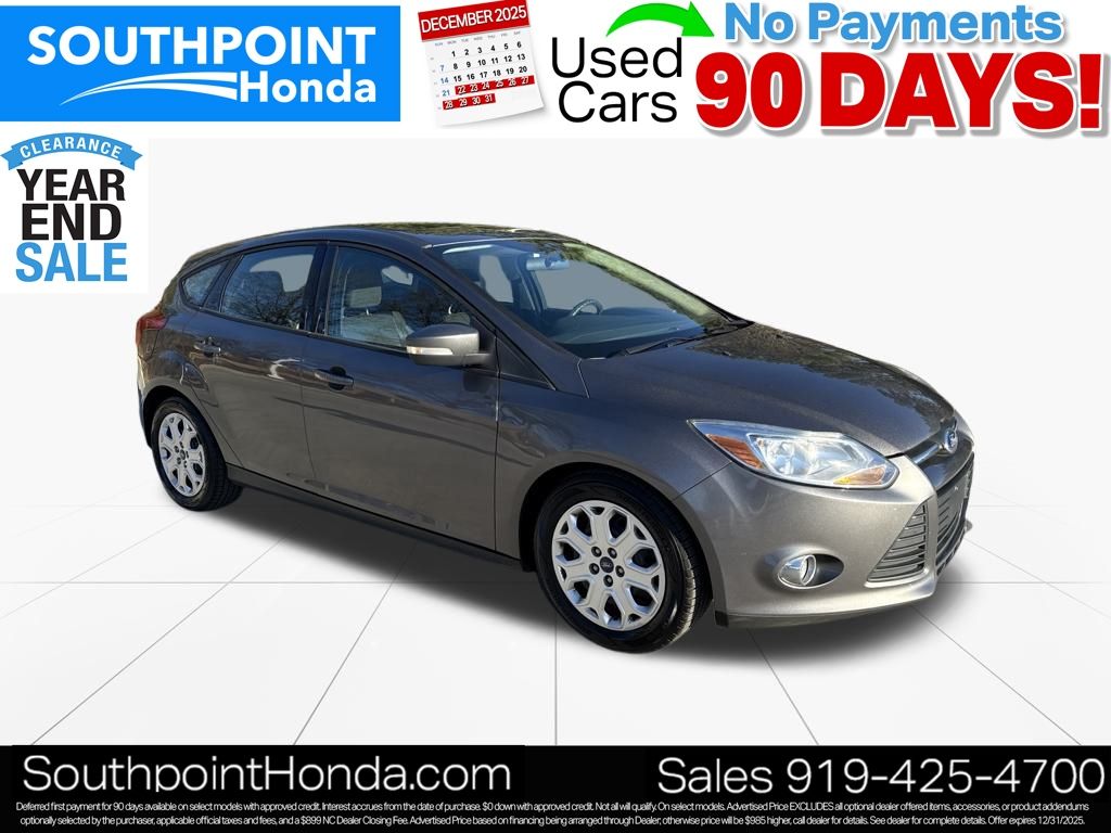 2012 Ford Focus SE's photo