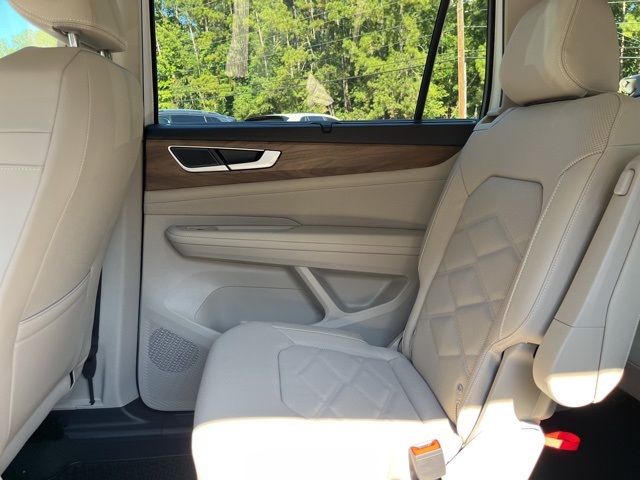 2026 Volkswagen Atlas SE Technology photo 11