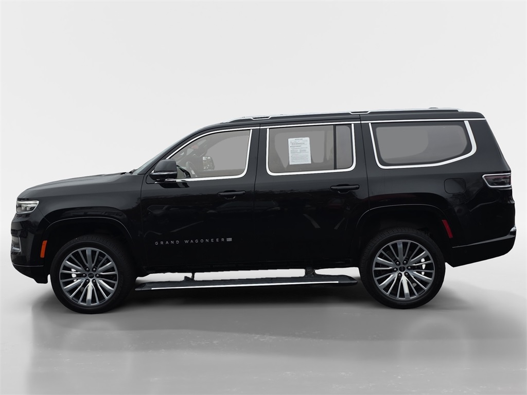 2022 Jeep Grand Wagoneer III photo 4
