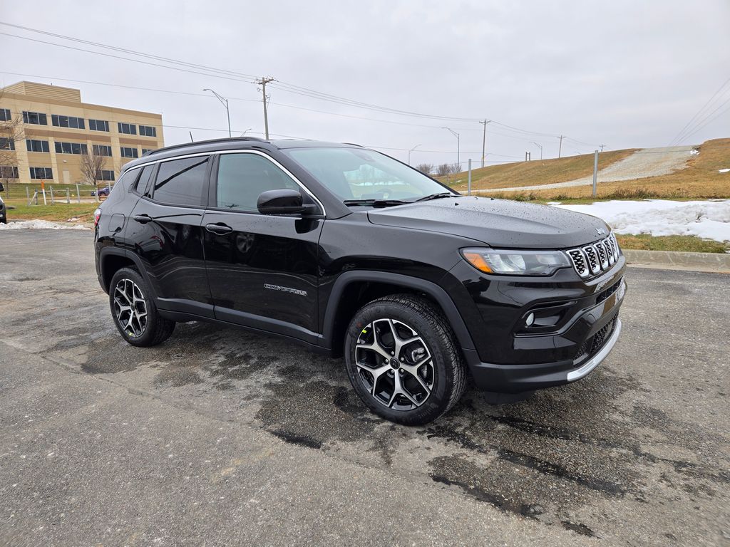 2026 Jeep Compass Limited's photo