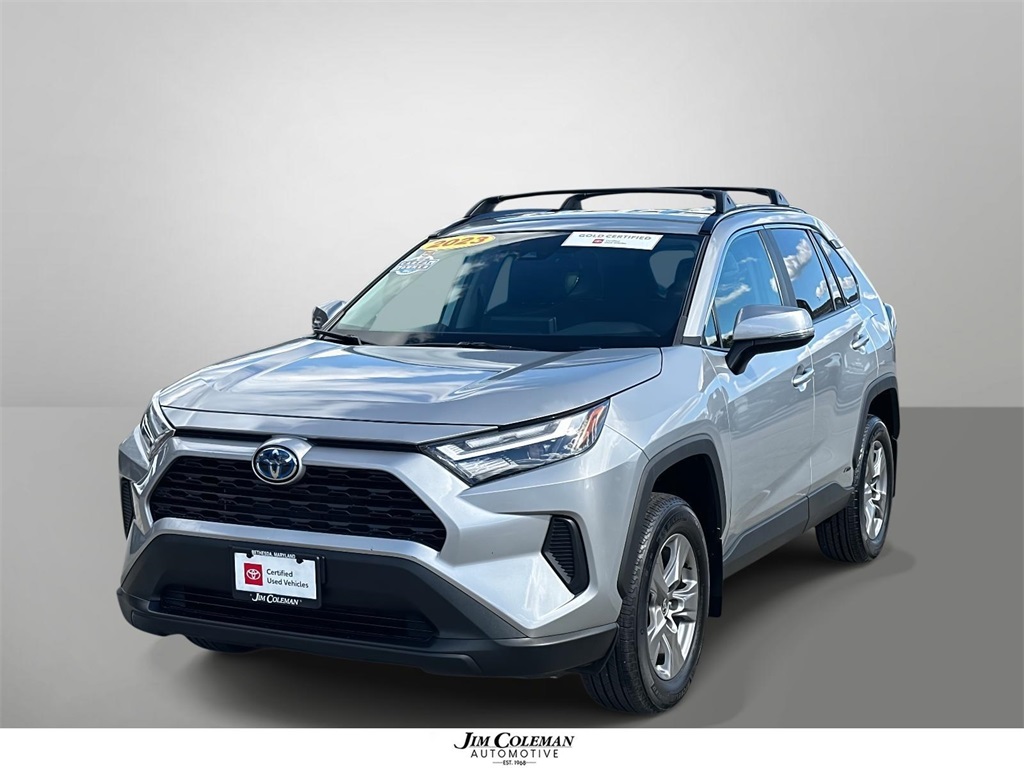 2023 Toyota RAV4 XLE's photo