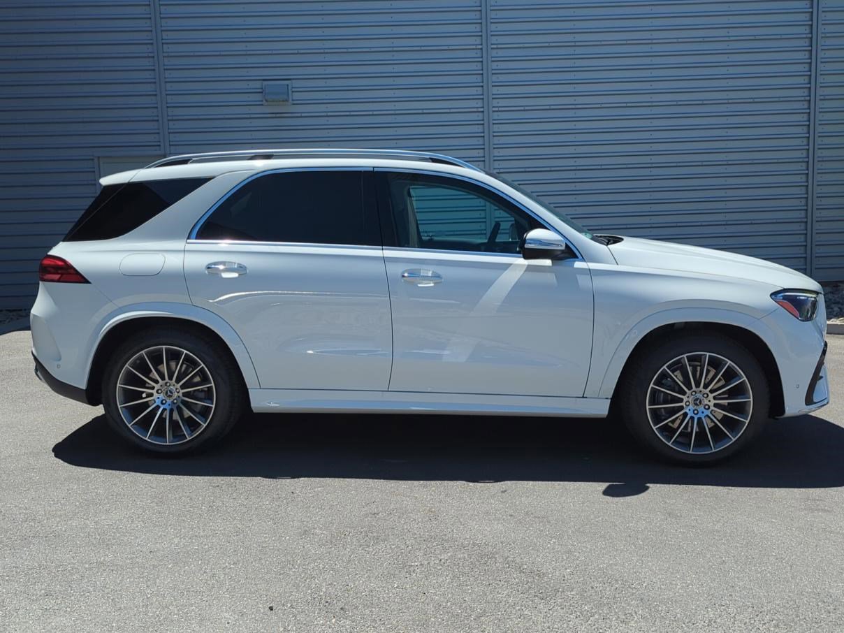 2025 Mercedes Benz GLE 350 4MATIC photo 2