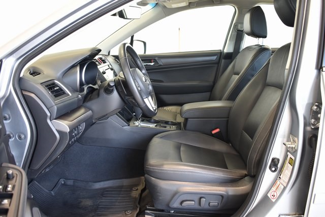 2017 Subaru Legacy 3.6R Limited photo 16
