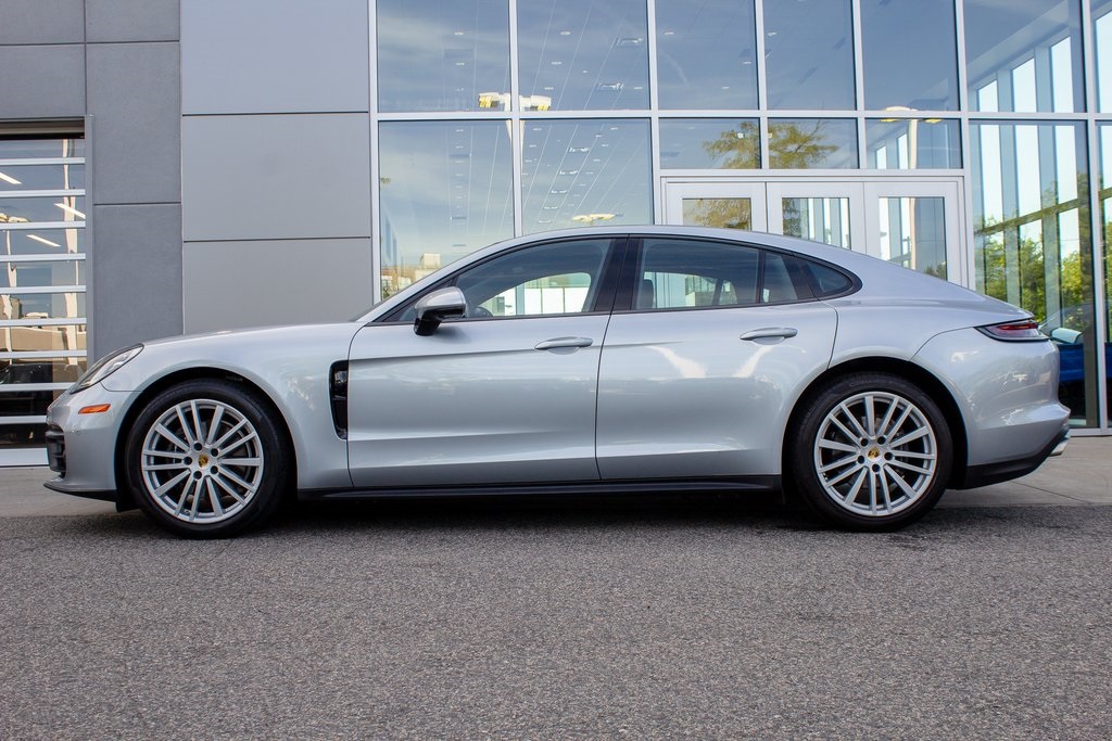 2021 Porsche Panamera 4 photo 7