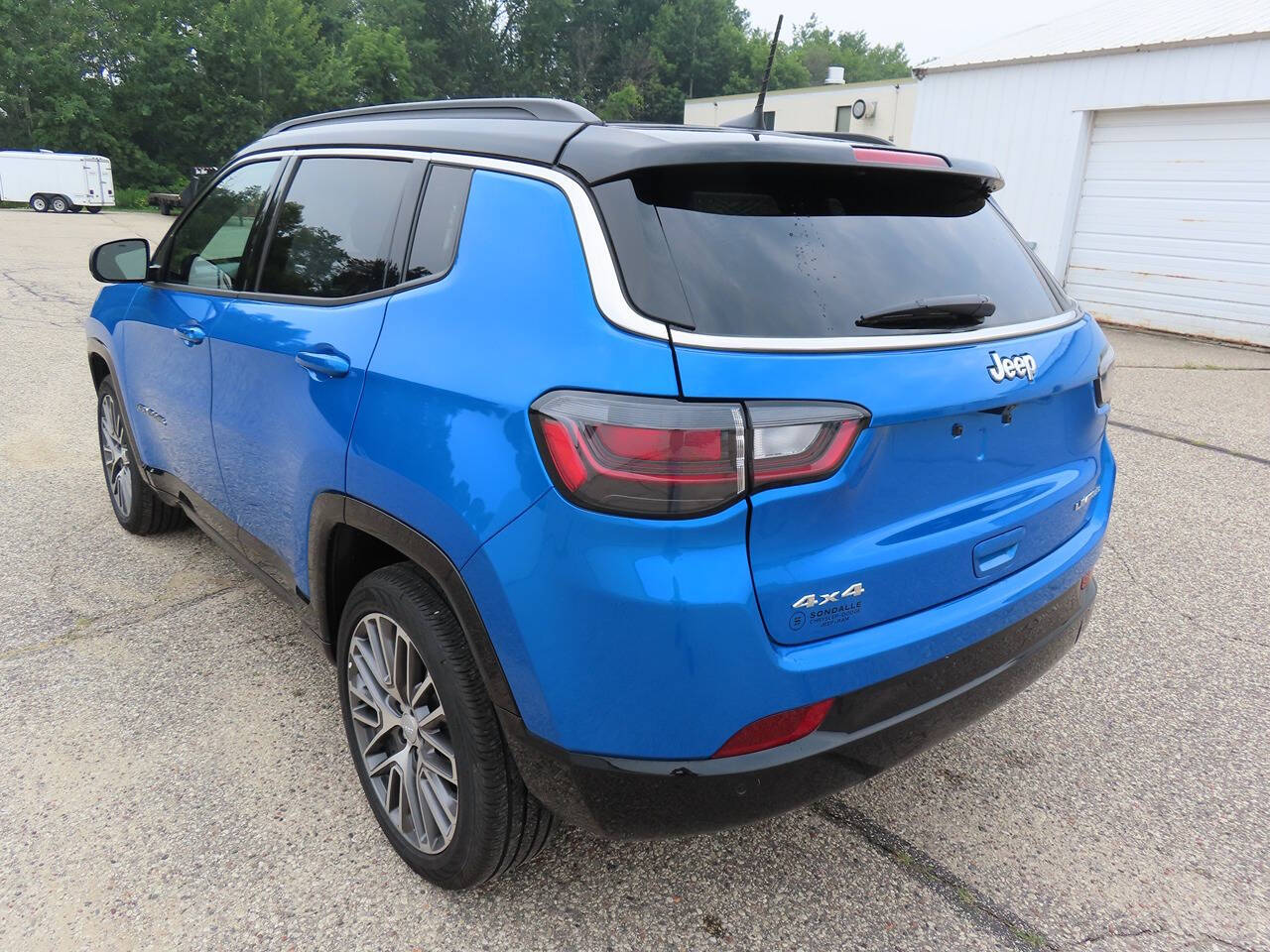 2024 Jeep Compass Limited photo 5