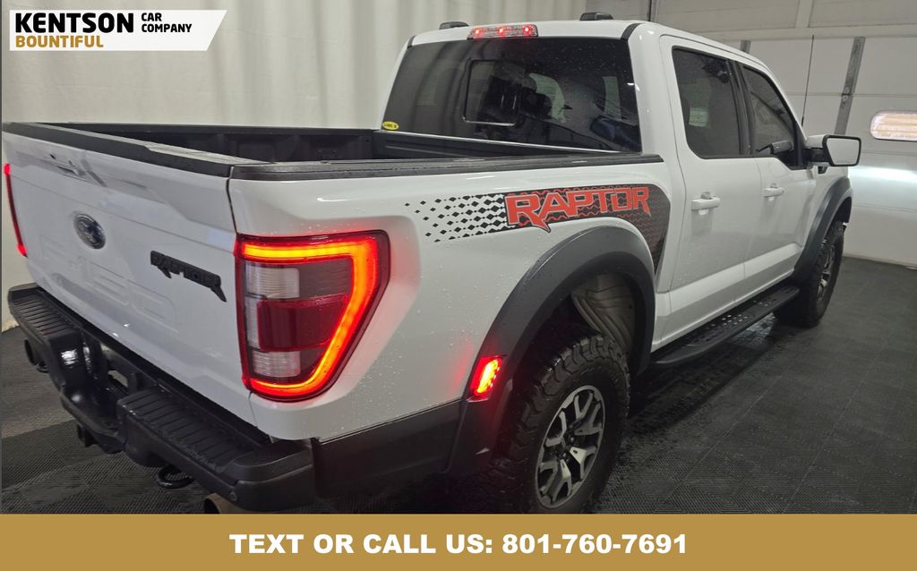 2022 Ford F-150 Raptor photo 2