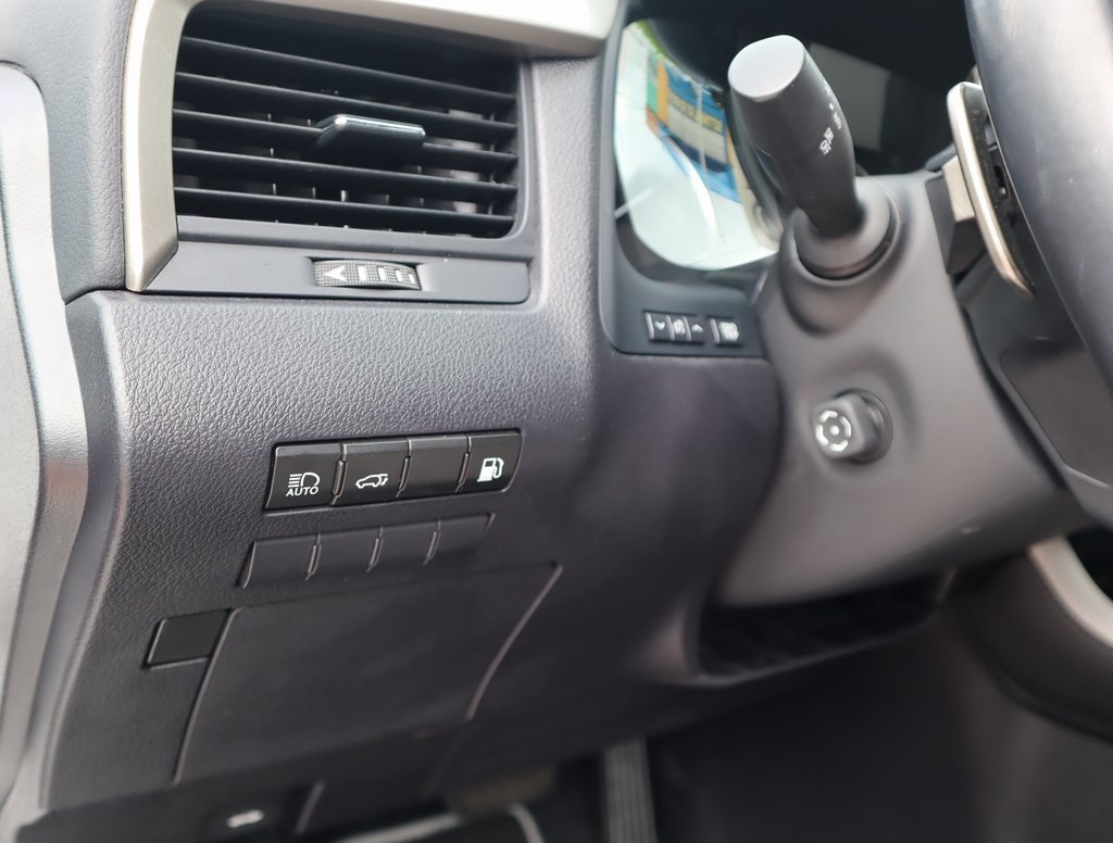 2022 Lexus RX 450h photo 24
