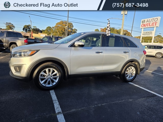 Used 2017 Kia Sorento L with VIN 5XYPG4A39HG288102 for sale in Virginia Beach, VA