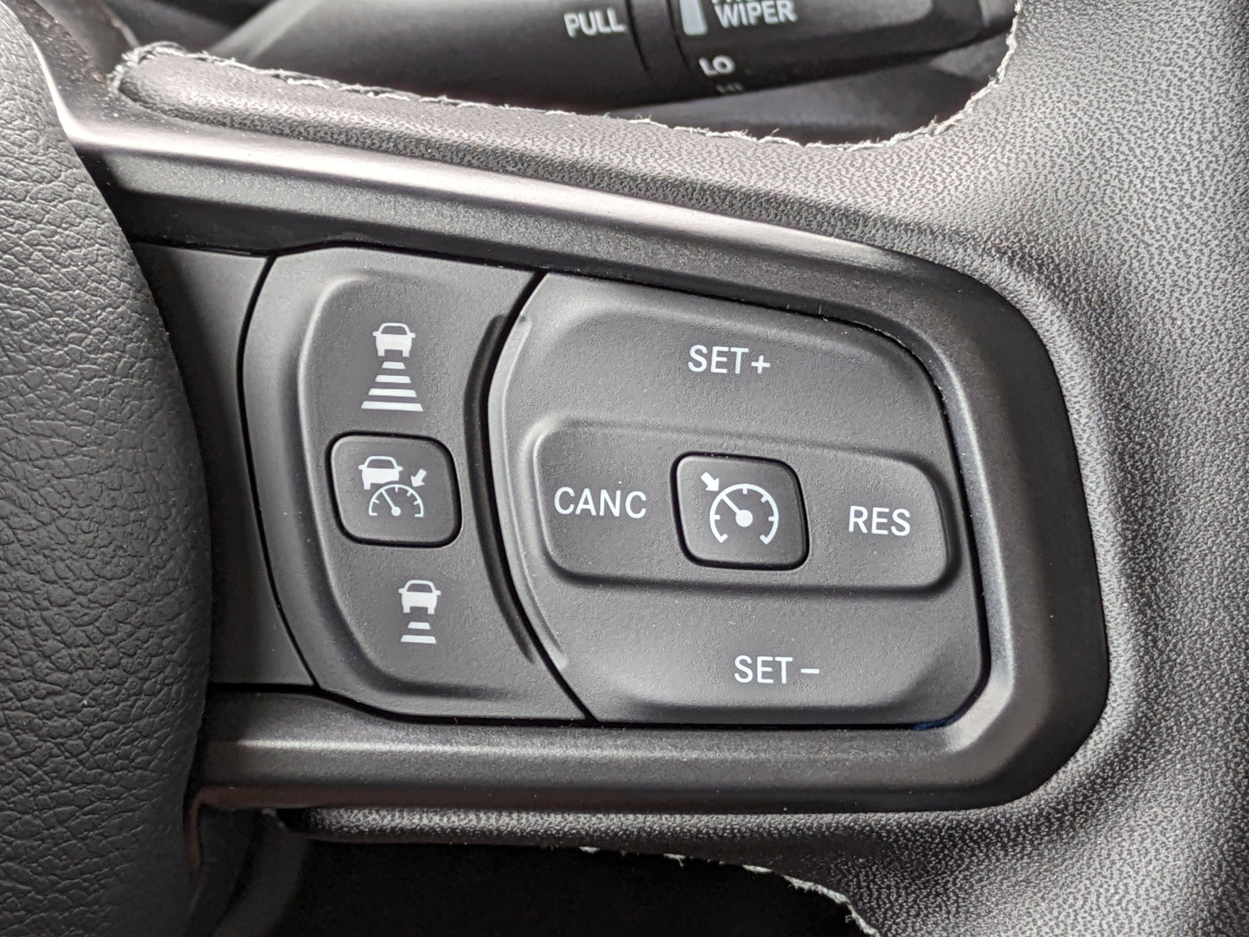 2025 Jeep Gladiator Sport photo 25