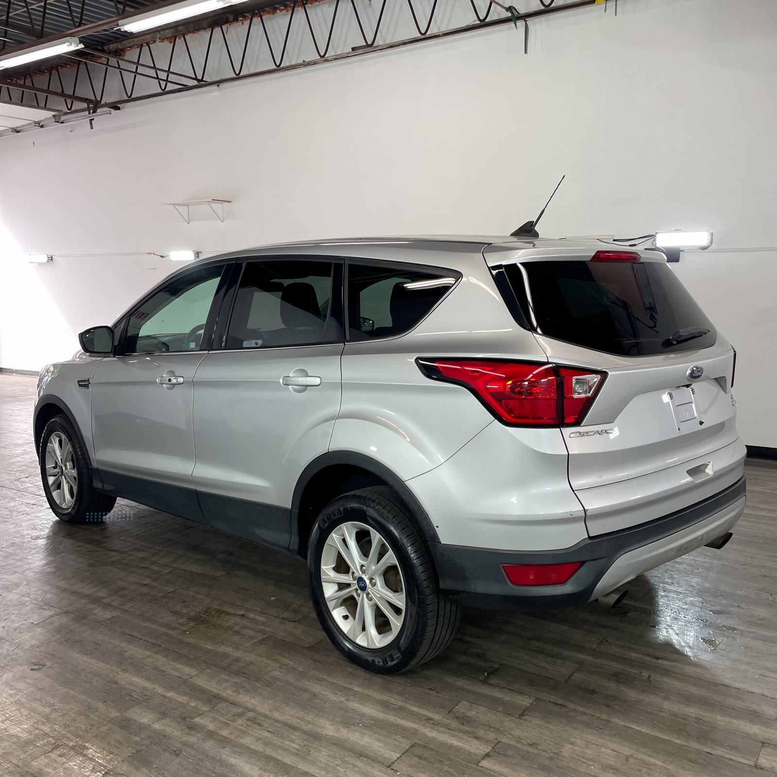 2019 Ford Escape SE photo 4