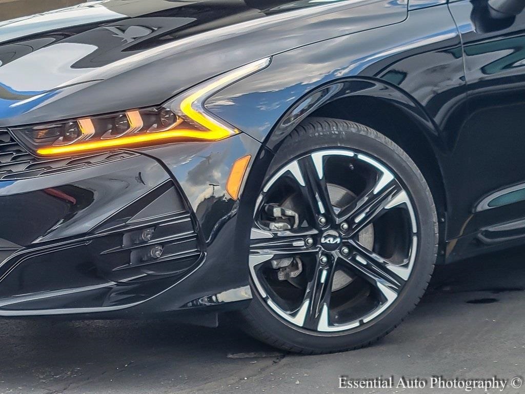 2023 Kia K5 GT-Line photo 2