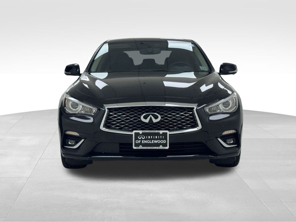 2022 Infiniti Q50 LUXE AWD photo 3