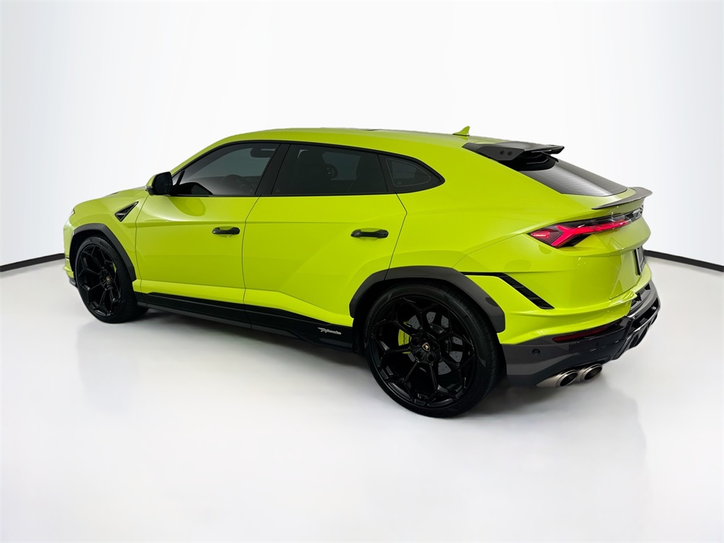 2024 Lamborghini Urus Performante photo 7