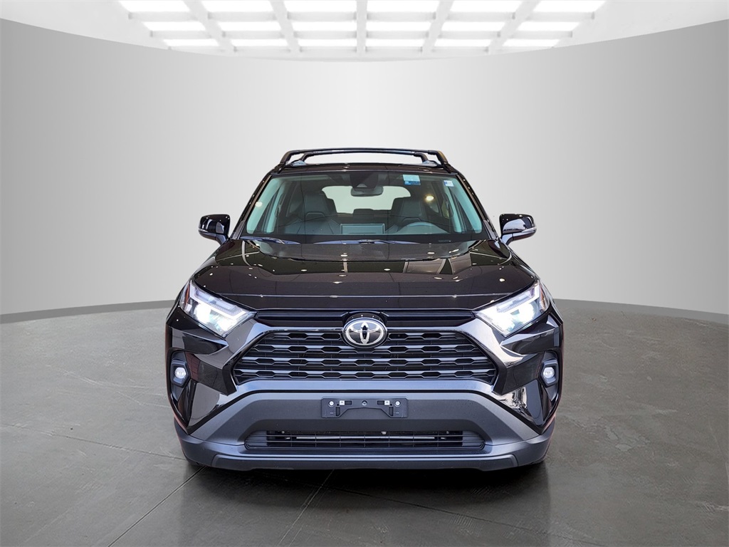2023 Toyota RAV4 XLE Premium photo 2