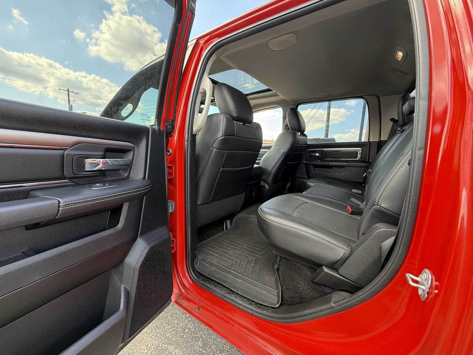 2017 Ram 1500 Sport photo 21