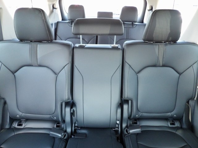 2025 Honda Pilot Touring photo 44