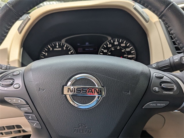 2020 Nissan Pathfinder SV photo 11
