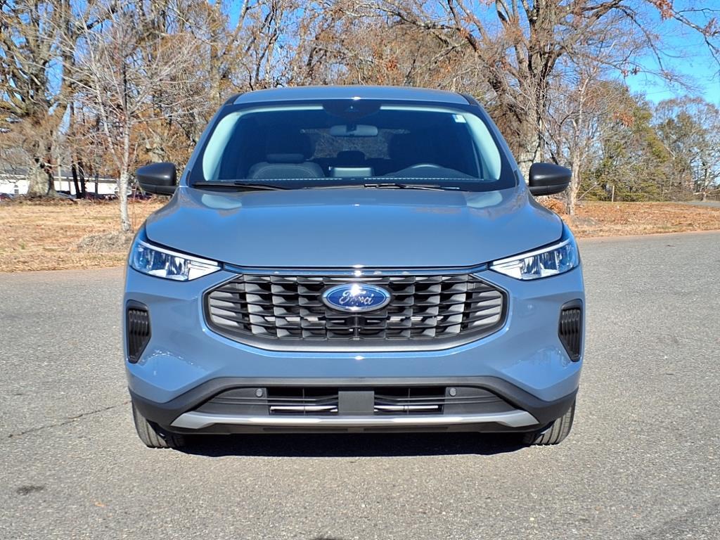 2025 Ford Escape Active photo 2