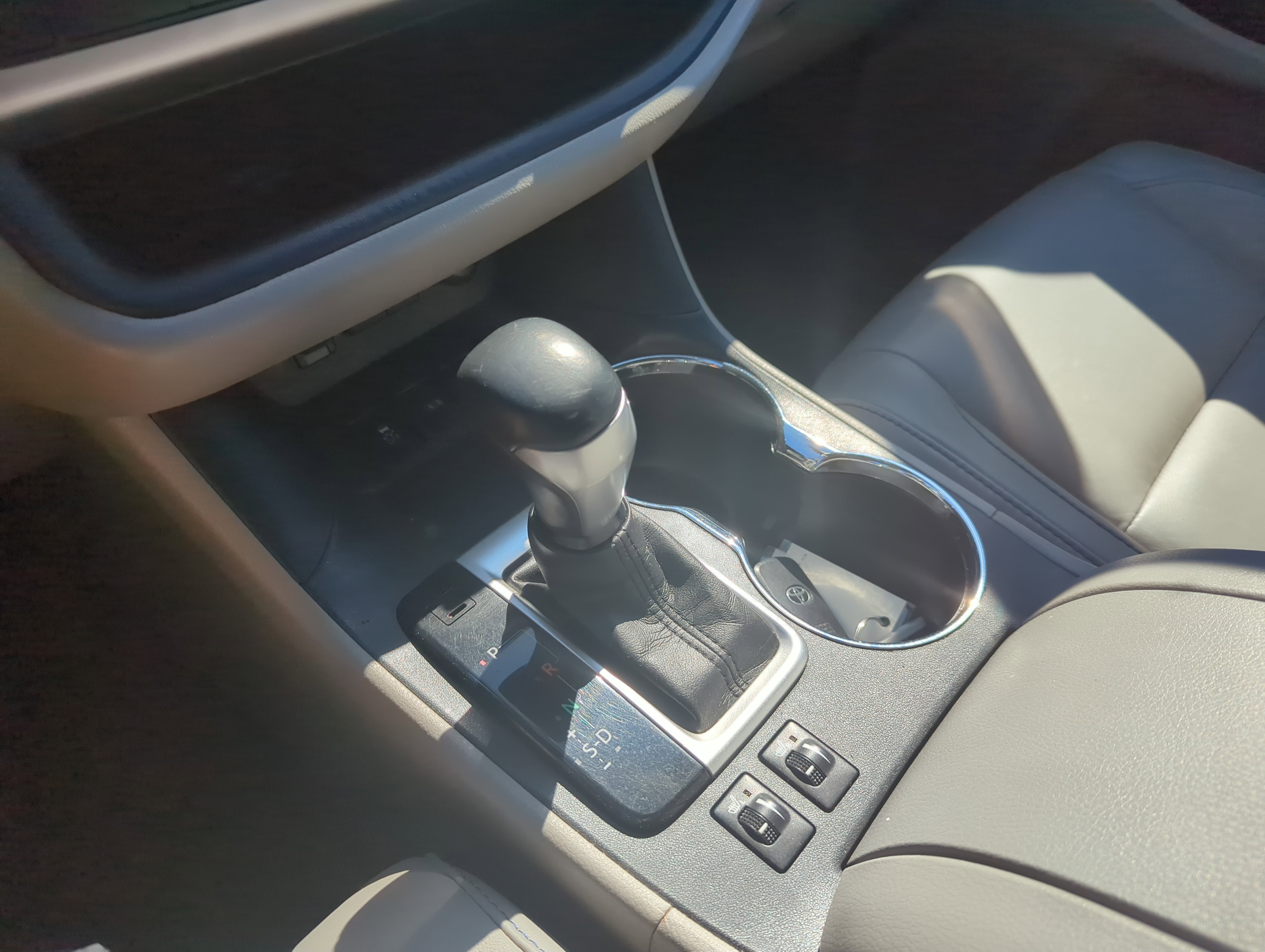 2017 Toyota Highlander XLE photo 17