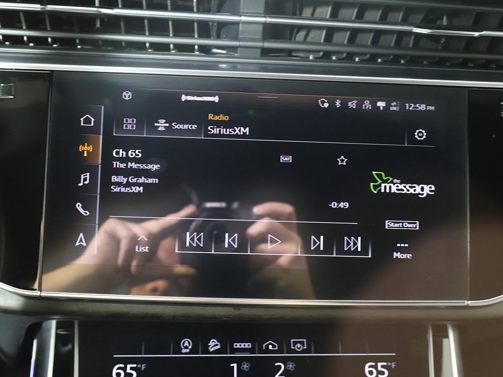 2022 Audi Q7 45 Premium Plus photo 46
