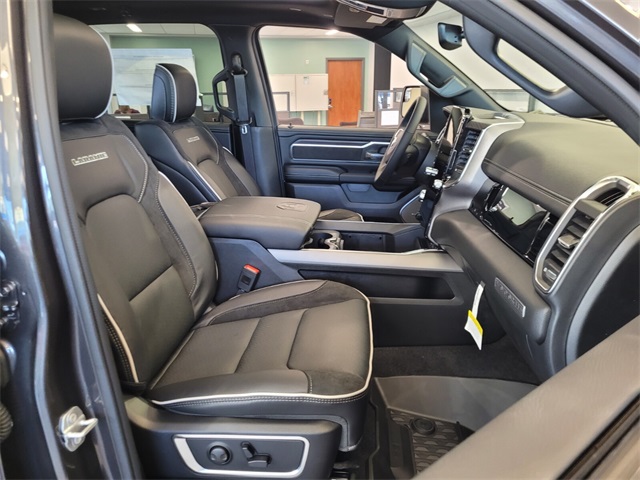 2026 Ram 1500 Laramie photo 10