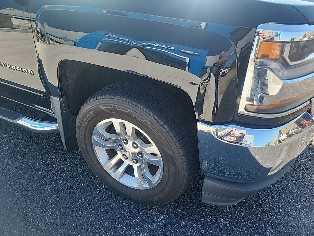 2016 Chevrolet Silverado 1500 LT photo 5