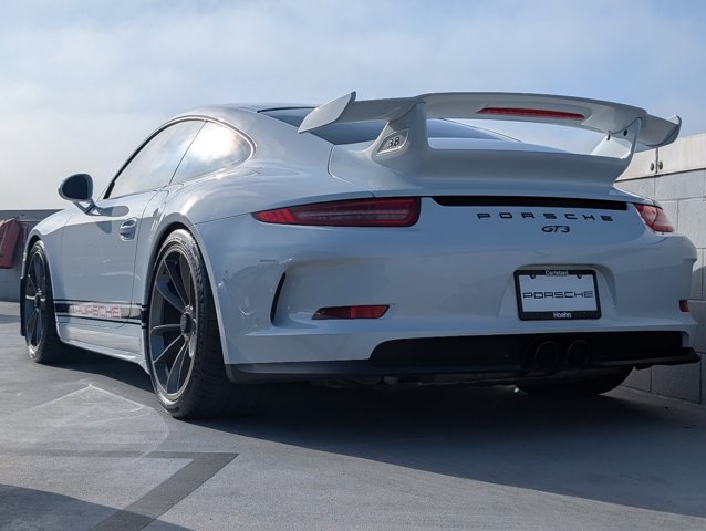 2015 Porsche 911 GT3 photo 3