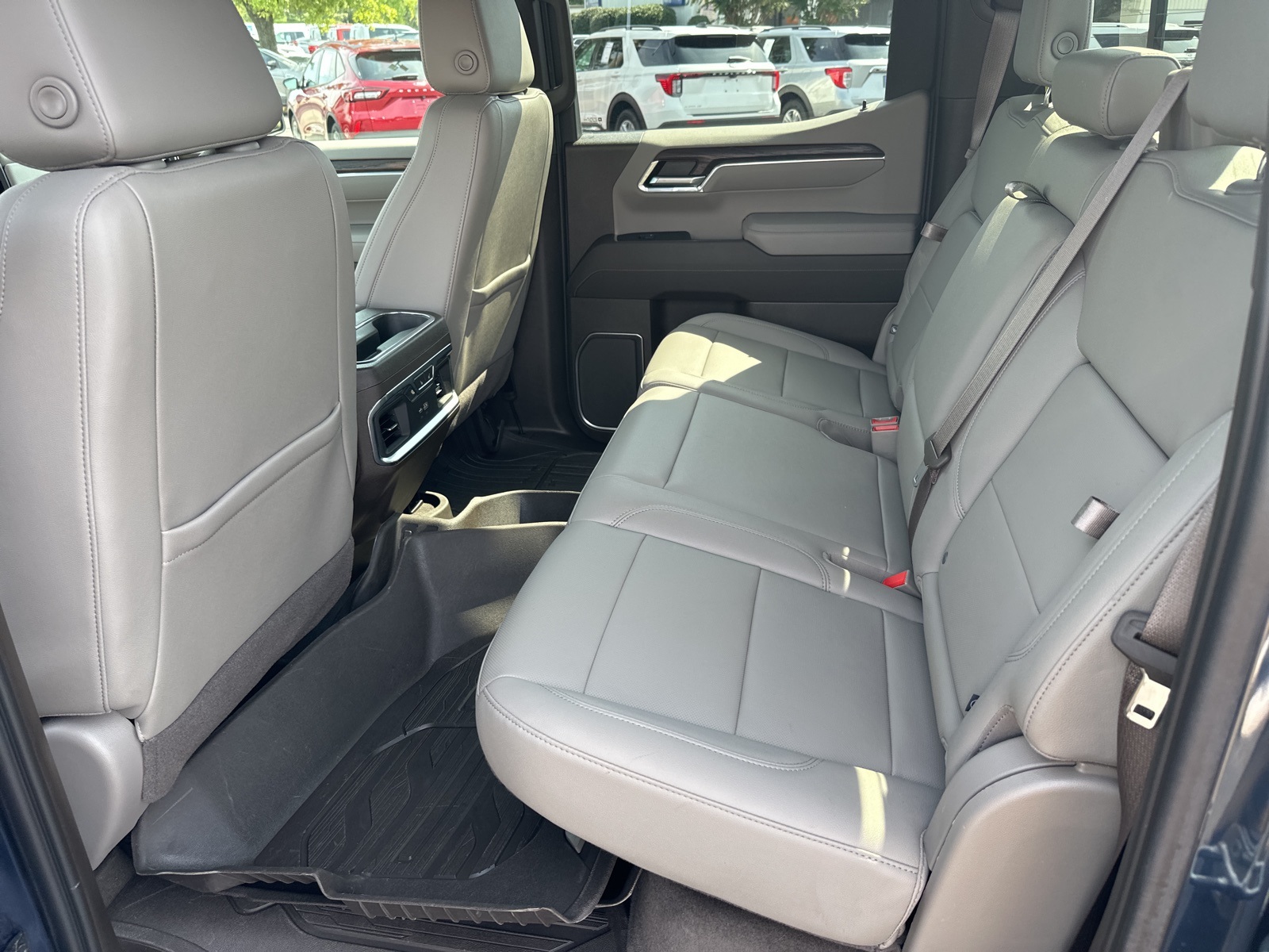 2023 Gmc Sierra 1500 SLT photo 5